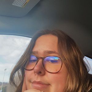 Meet your Posher, Cora